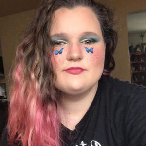 Meet your Posher, Hailey